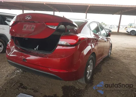 2014 Hyundai Elantra Se z USA, uszkodzony, nr VIN 5NPDH4AE0EH455243